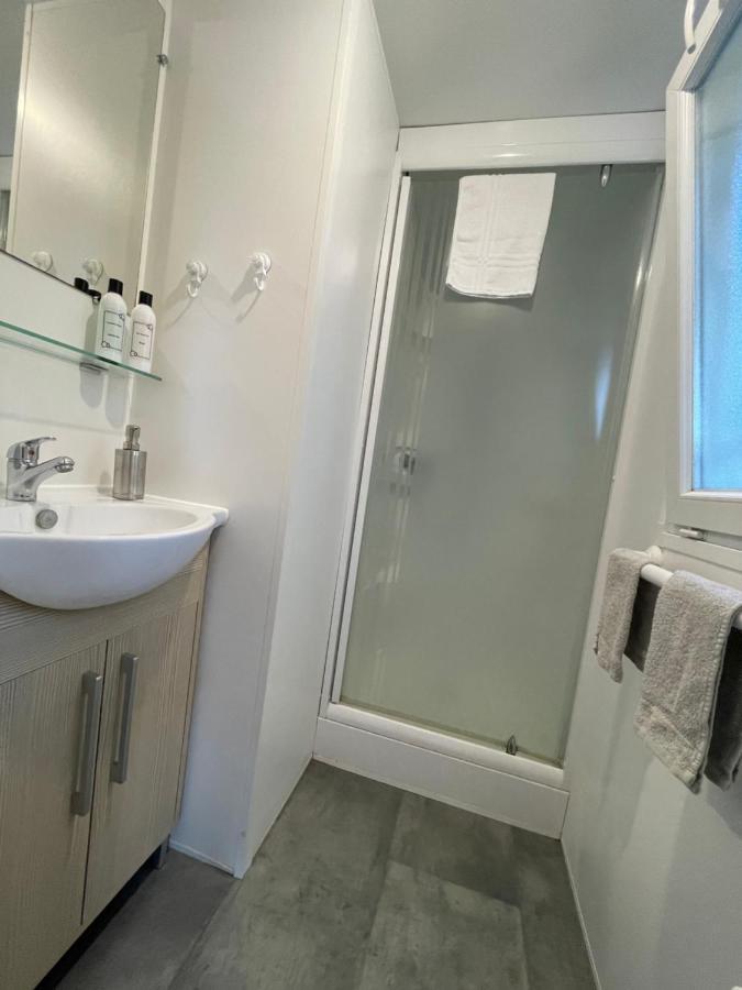 Chez Roger - Bungalow Climatise Avec Tv - 2 Chambres 4 Personnes Boofzheim Buitenkant foto